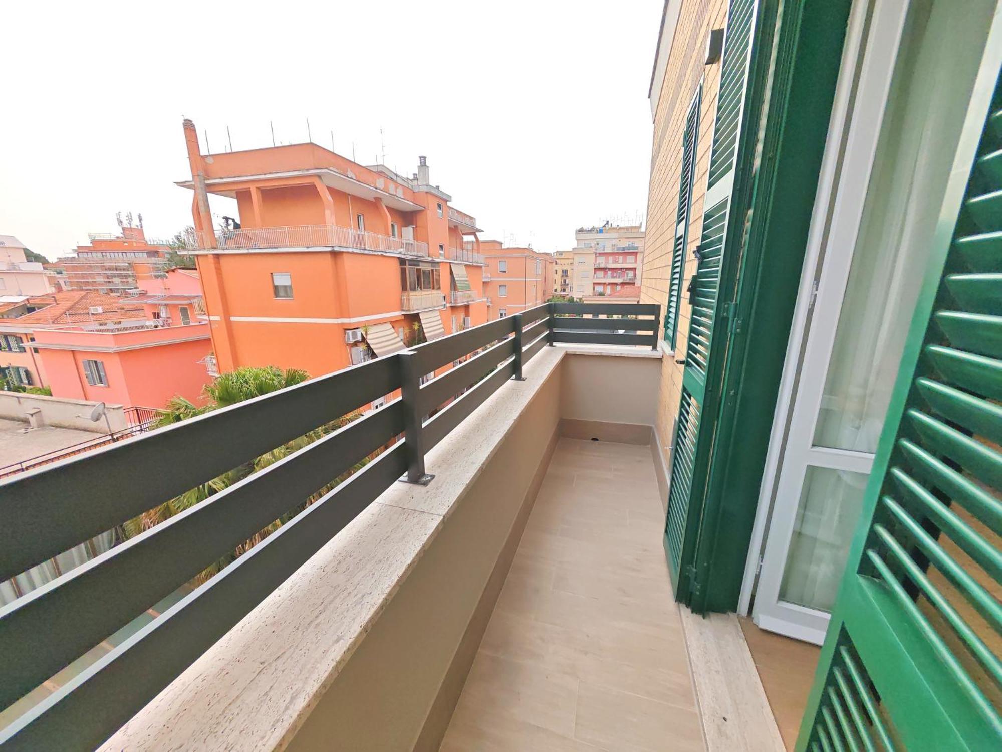Attico Urbano Terrazza Su Roma Metro A Cornelia Apartment Bagian luar foto
